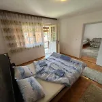 Biser Private Free Parking Daire *