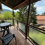 Biser Private Free Parking Daire