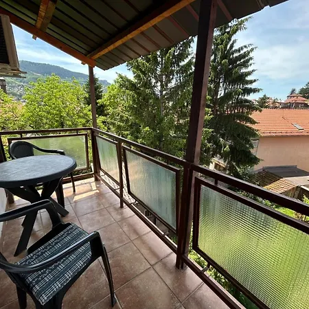 Biser Private Free Parking Apartment