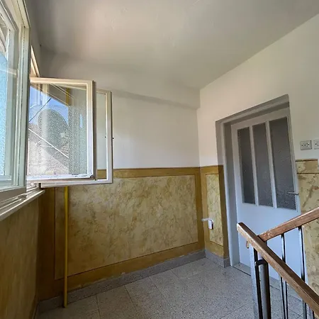Biser Private Free Parking Apartment