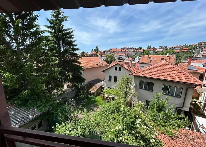 Biser Private Free Parking *