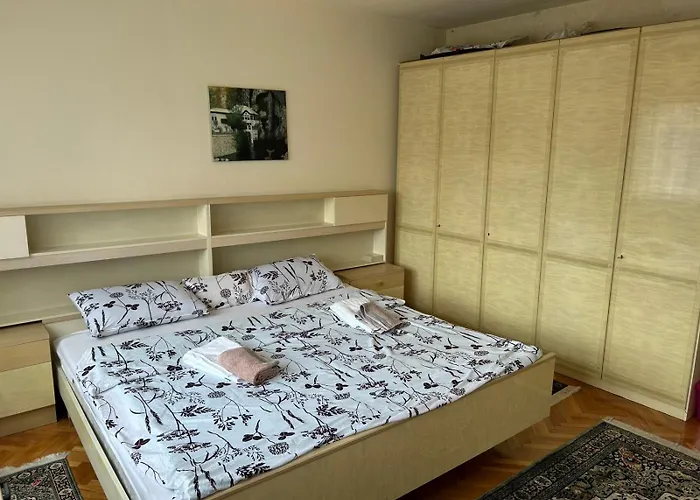 Biser Private Free Parking