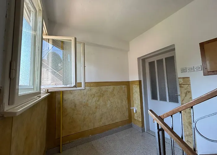 Biser Private Free Parking Apartment