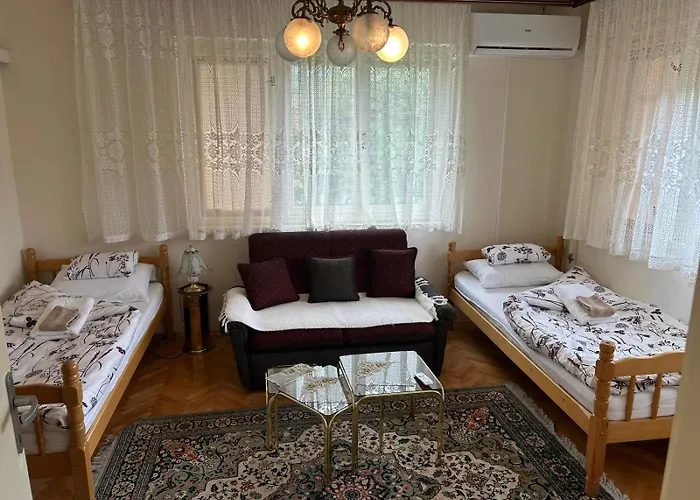 Biser Private Free Parking